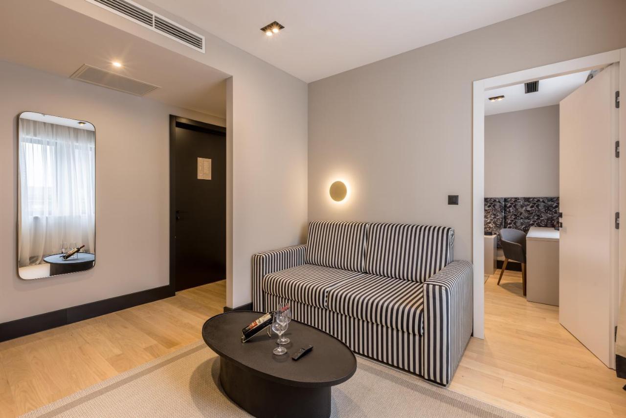 Cora Hotel Split Bagian luar foto