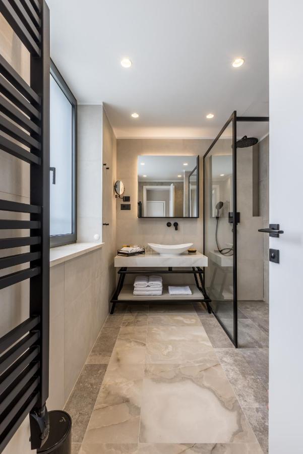 Cora Hotel Split Bagian luar foto