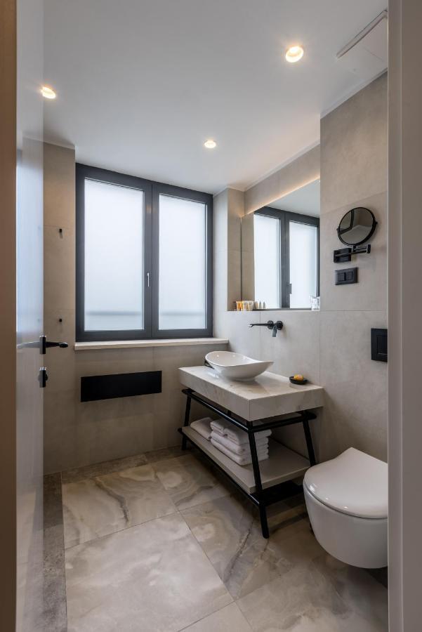 Cora Hotel Split Bagian luar foto